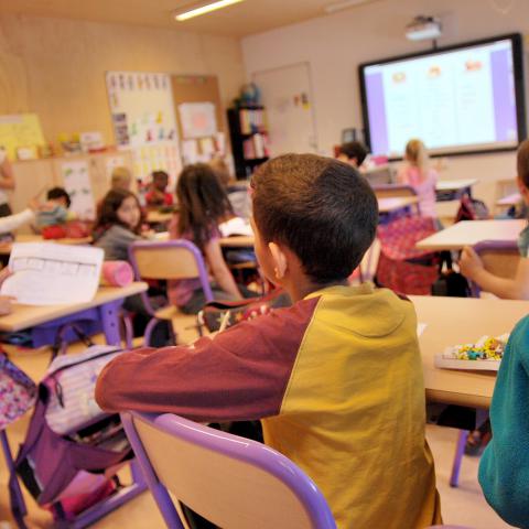 enfants dans une classe